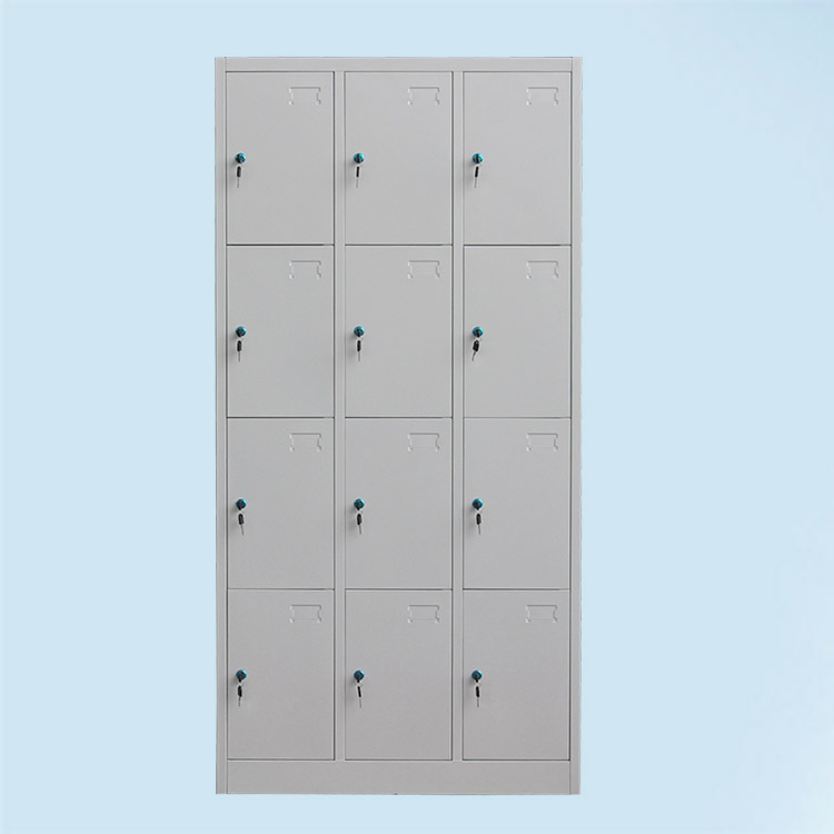 12 door locker